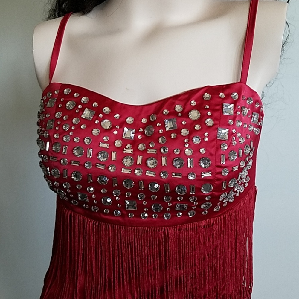 Dress - Picture 2 of 4